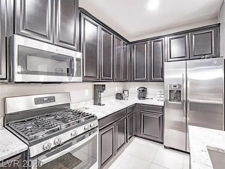8418 Classique Ave #105 — Photo 4