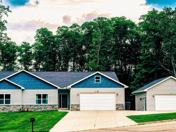 314 Glen Becker Trail, Wisconsin Dells, WI 53965