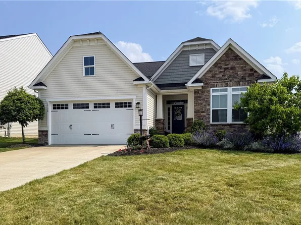 12136 White Tail Run, Columbia Station, OH 44028