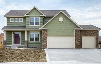 1st image of 7975 NE 107th Ln
