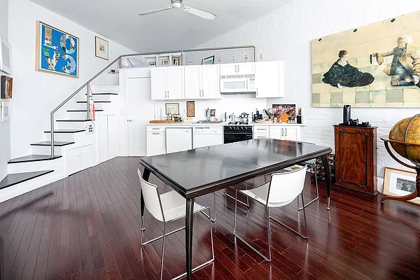 Sold by Tabak Real Estate | media 17