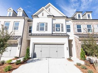 20040 Windalier Way #100, Roswell, GA 30076
