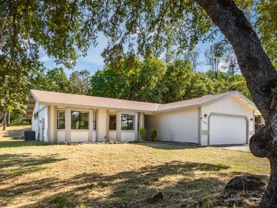 18121 Fair Oaks Dr, Penn Valley, CA, 95946