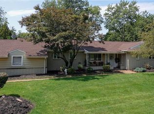 3302 Bancroft Rd, Fairlawn, OH 44333