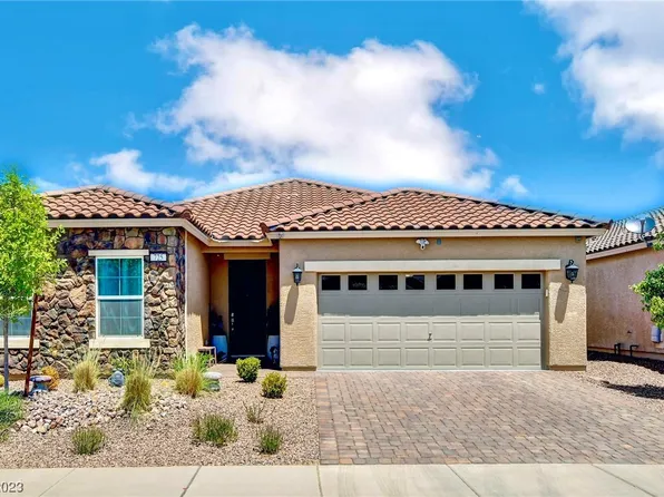 725 N Water St, Henderson, NV 89015