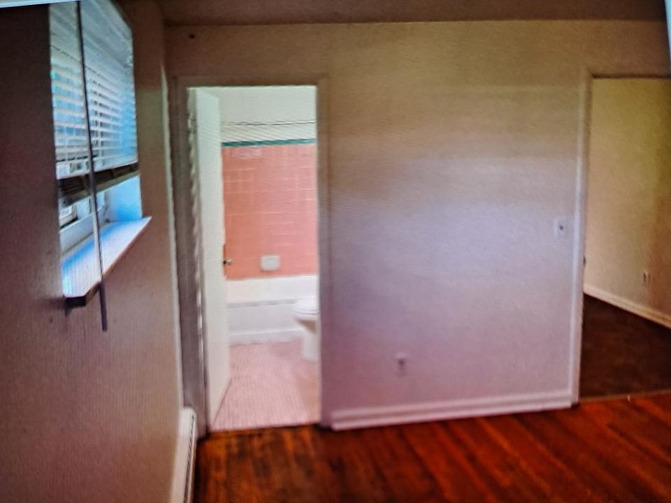 1st image of 3725 Dina Ave #6