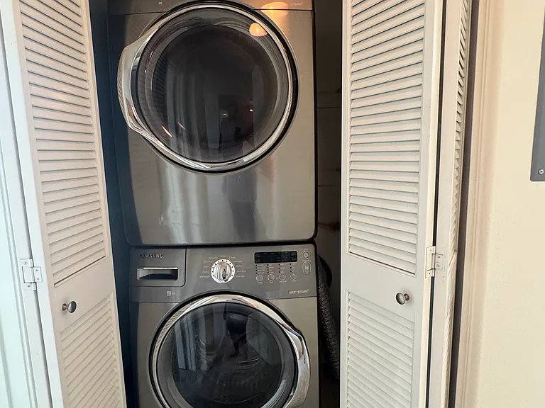 Washer & Dryer in unit