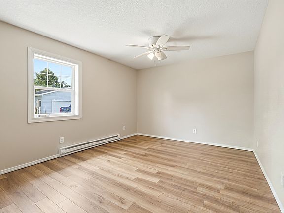 2nd image of 304 W Pine St