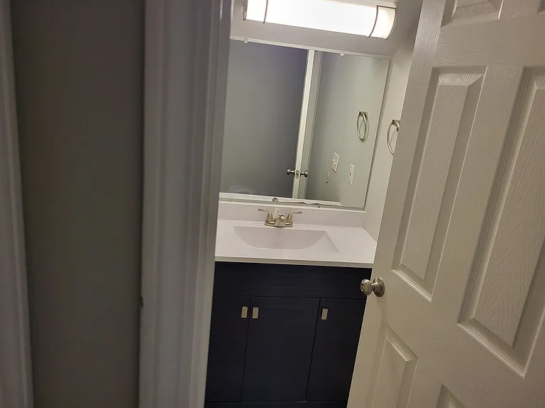 3913-3915 Olympic Ct — Photo 31