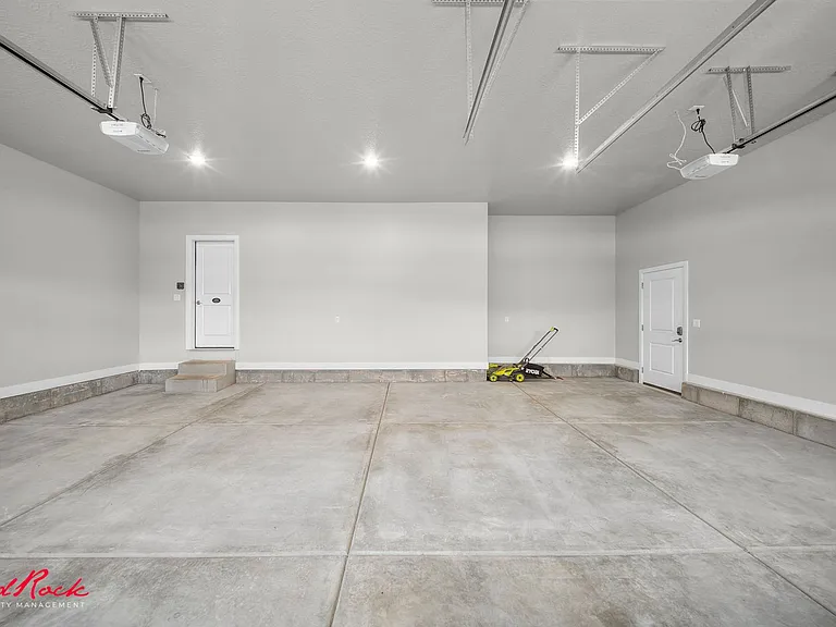 3761 N Native Dancer Dr — Photo 39