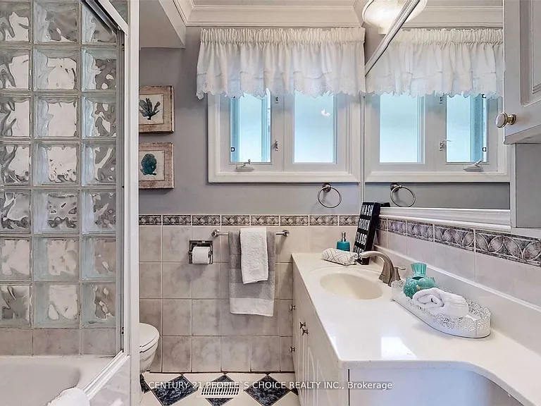 5 Mid Pines Rd — Photo 13