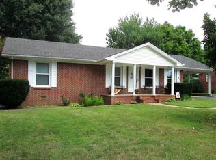 805 S 9th St, Murray, KY 42071