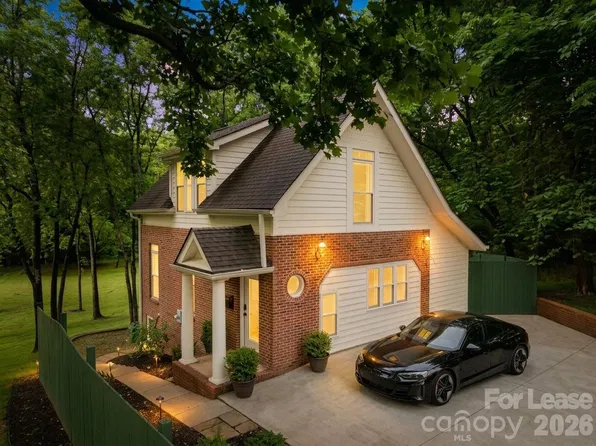 7914 Gilead Rd #B, Huntersville, NC 28078