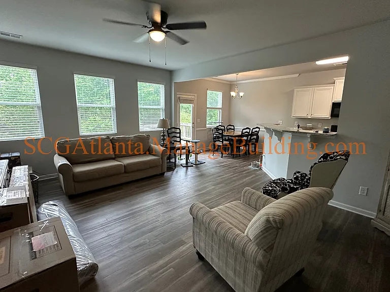 110 Newnan Lakes Dr — Photo 3