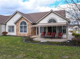 705 Crossings Cir, Tallmadge, OH 44278