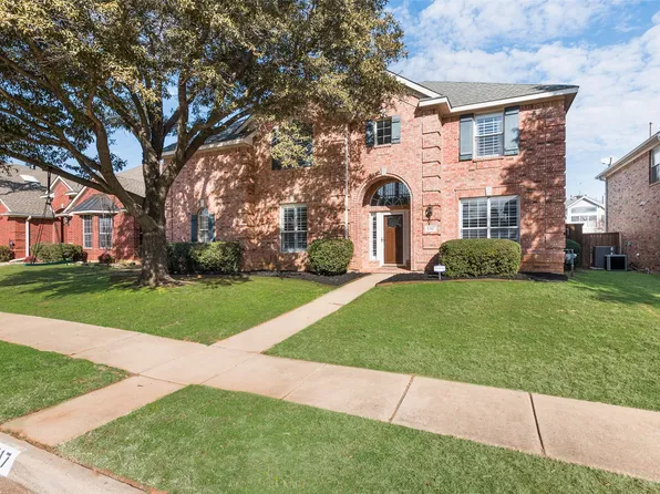 1317 Pinehurst Dr, Lewisville, TX 75077