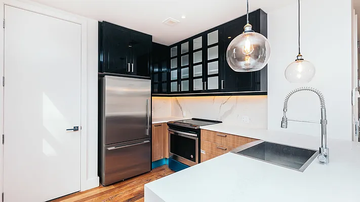 Rented by Nooklyn NYC LLC | media 23