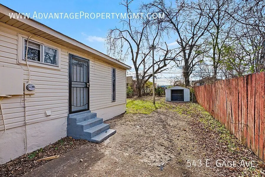 Spacious updated 5 bedroom home - $99 Move In Special — Photo 2