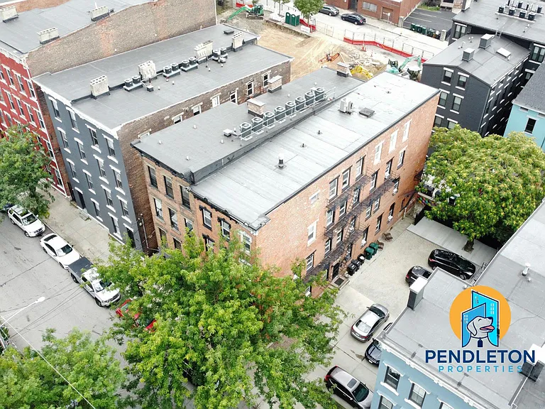 525 E 13th St #3 — Photo 11