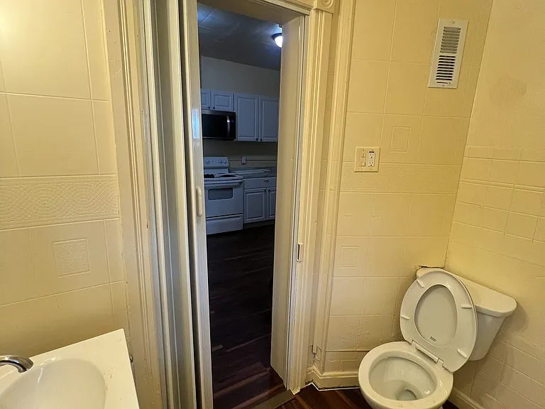 829 Virginia Ave — Photo 18