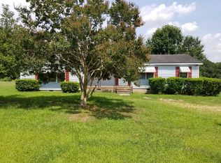 1114 Ballard Rd, Fuquay Varina, NC 27526