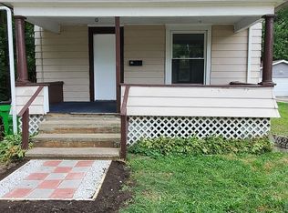 521 Van Buren Ave, Barberton, OH
