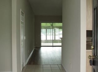 10364 Red Tip Rd, Jacksonville, FL 32218