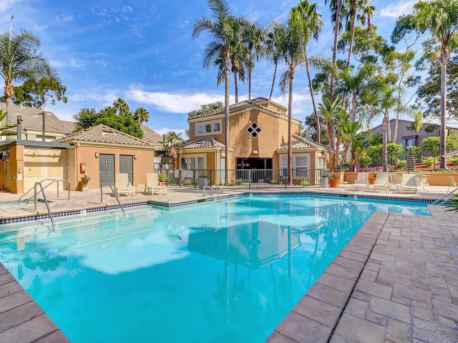 1 bed, 660 sqft, $2,500 — Photo 3
