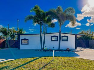 2190 Pepper Rd, West Palm Beach, FL 33415