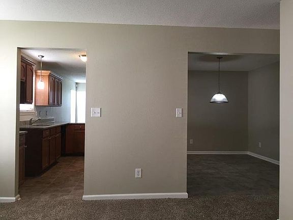 5th image of 11322 Loudon Ln