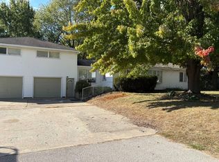 9280 California Rd, Bridgman, MI 49106