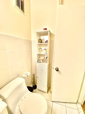 Rented by Compass | media 20