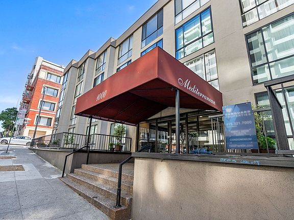 3rd image of 1000 Franklin St APT 102