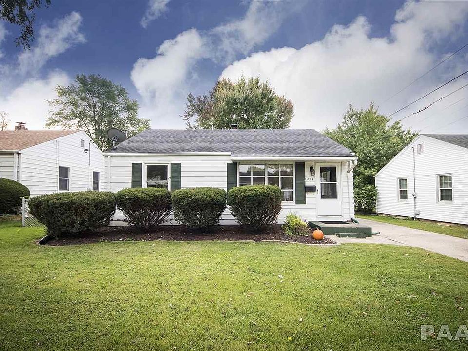 1st image of 1204 W Crestwood Dr