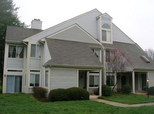 12321 Strong Ct #569, Fairfax, VA 22033
