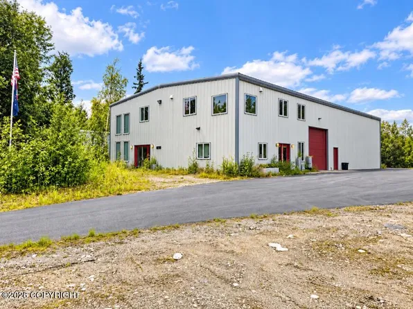 4994 N Skyvan Cir, Wasilla, AK 99654