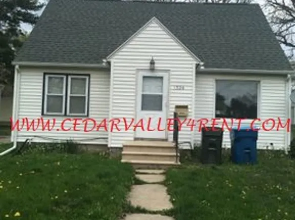1324 Stratford Ave, Waterloo, IA 50701