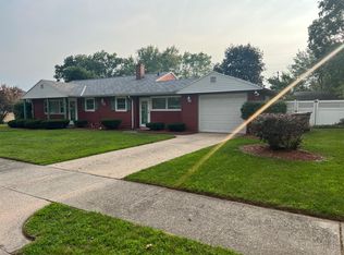 123 N Holiday Dr, South Bend, IN