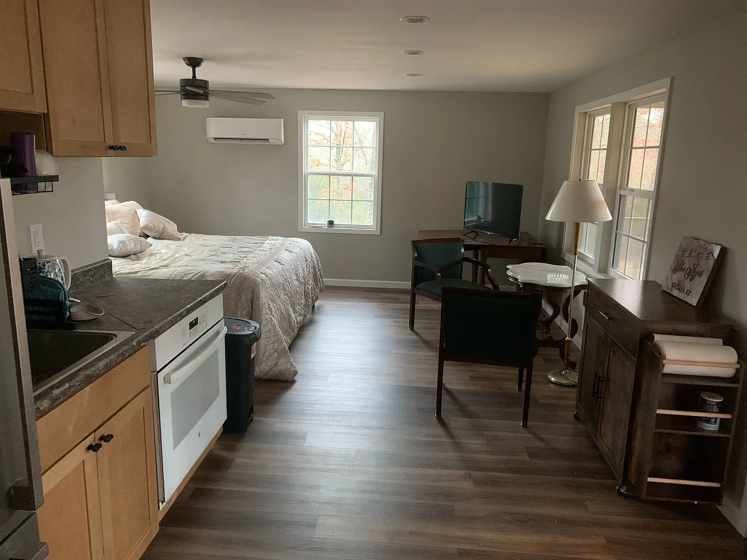 1 bed, 980 sqft, $1,400 — Photo 3