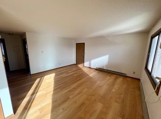 1101 E 9th St APT 2, Sioux Falls, SD 57103