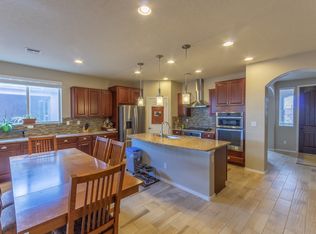 4721 Hojas Verdes, Santa Fe, NM 87507