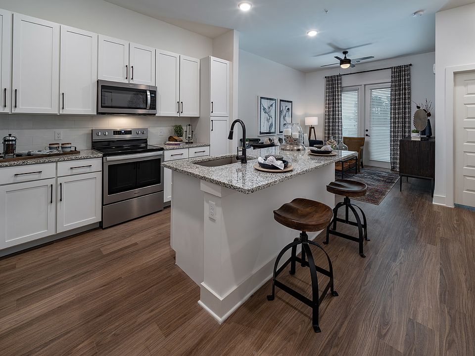 1st image of 8920 Trafford Dr #1_1205