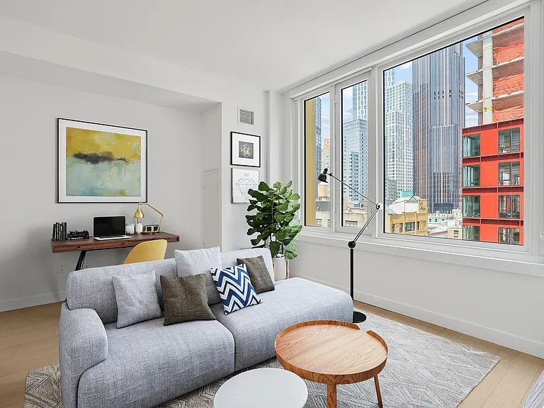310 Livingston St #601 — Photo 15