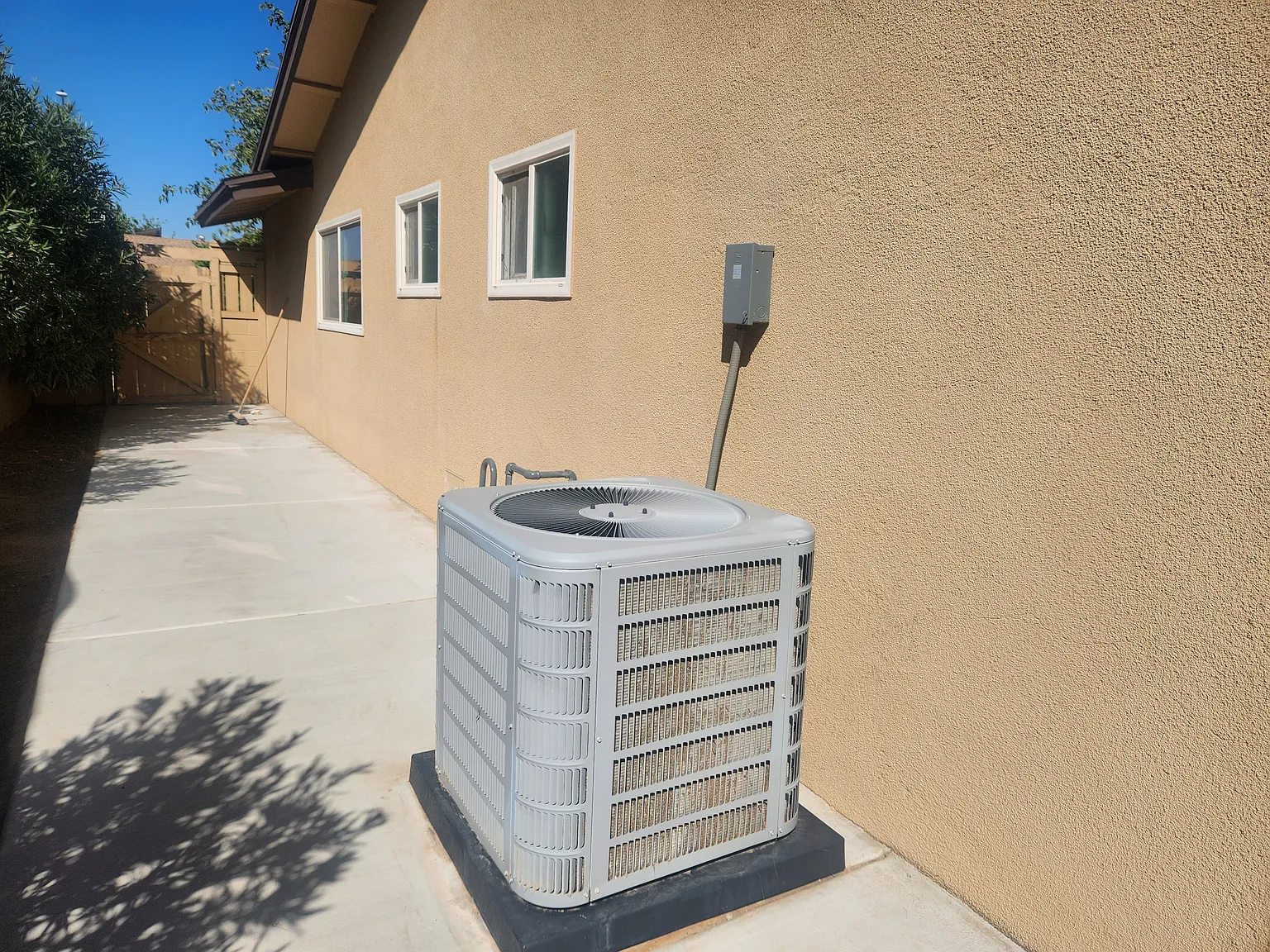 Manzanita Rd, Victorville — Photo 4