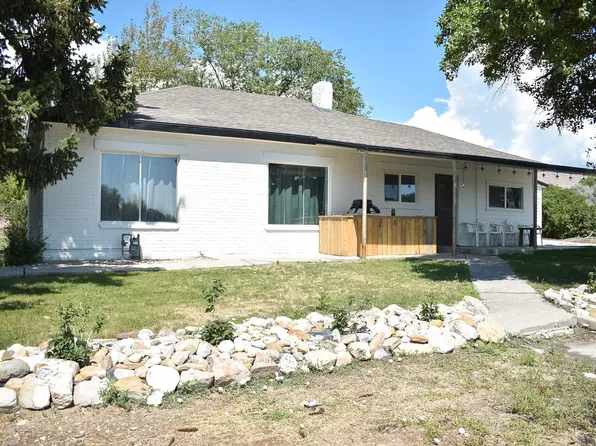 85 E 300 N, Ferron, UT 84523