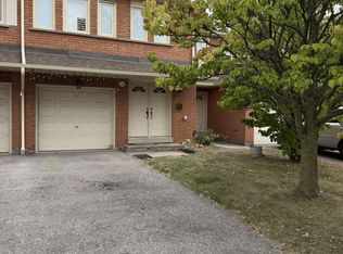 742 Winterton Way, Mississauga, ON L5R 3L6