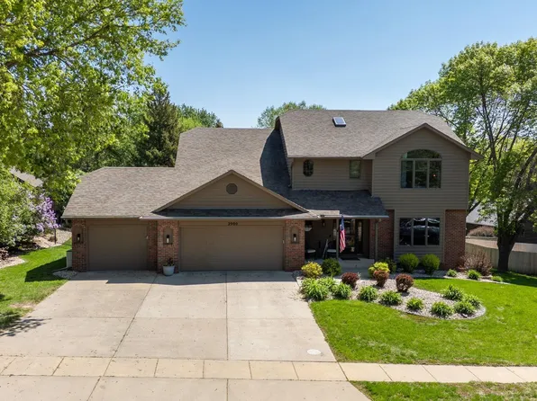 2900 S Kinkade Ave, Sioux Falls, SD 57103