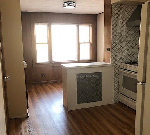 5th image of 2556 W Pensacola Ave Floor 2