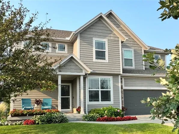 19005 W 166th St, Olathe, KS 66062