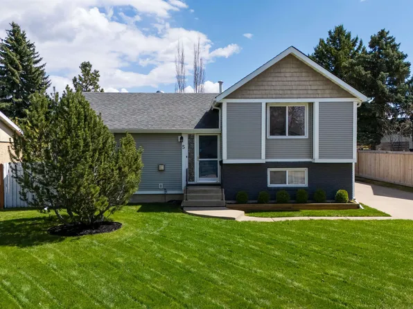 5 Arlington Dr, Saint Albert, AB T8N 2V4